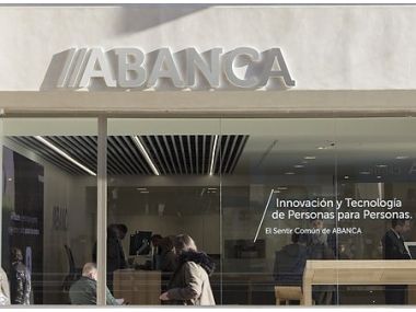Abanca launches its first BlockChain office!